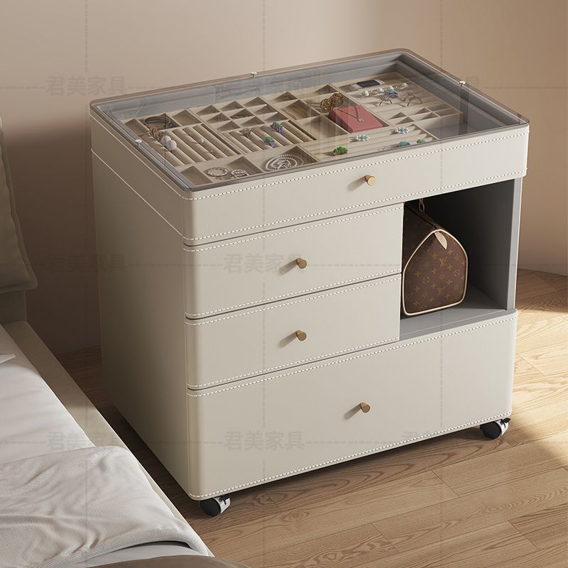 Small modern simple bedroom je - Makeup recension och pris